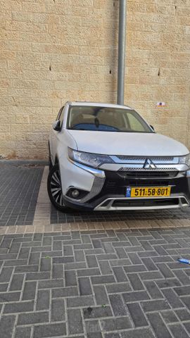 מודעת רכב מיצובישי אאוטלנדר