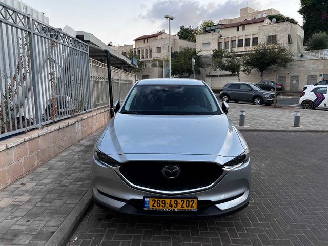 מודעת רכב מאזדה CX-5