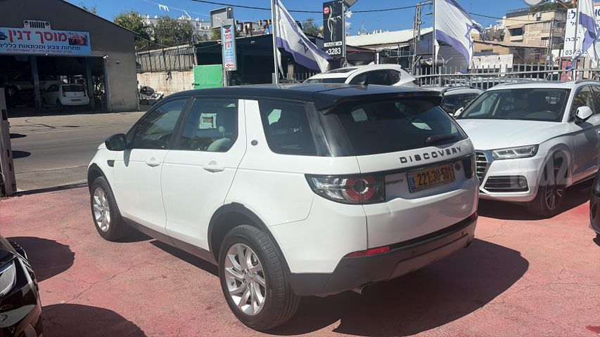 לנד רובר דיסקברי ספורט