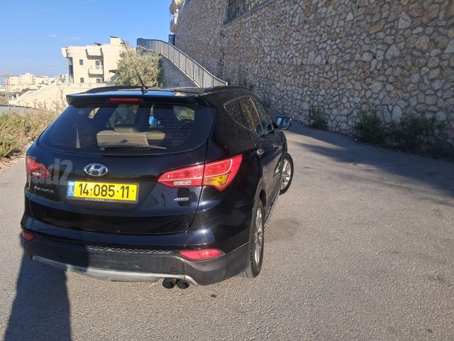 יונדאי סנטה פה