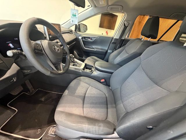 טויוטה RAV4