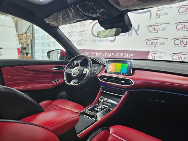 אם ג'י EHS PHEV