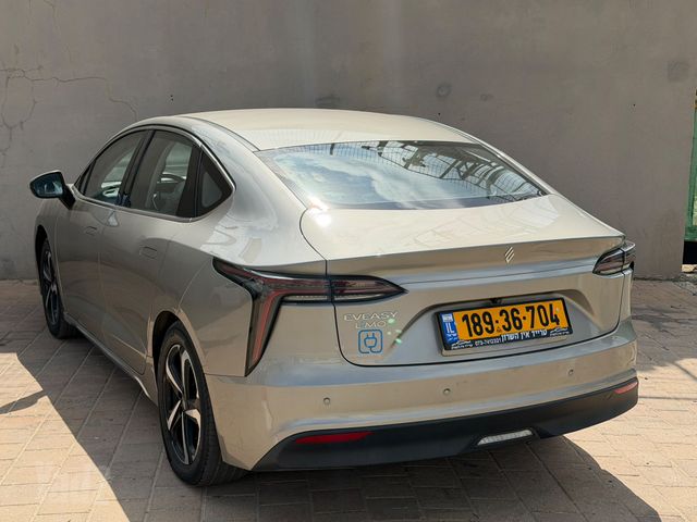 אי.וי איזי Limo