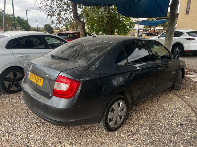 סקודה ראפיד