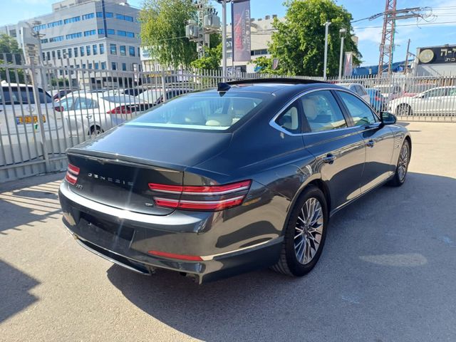 ג'נסיס G80