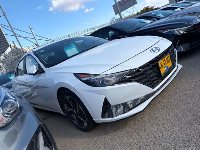 יונדאי אלנטרה