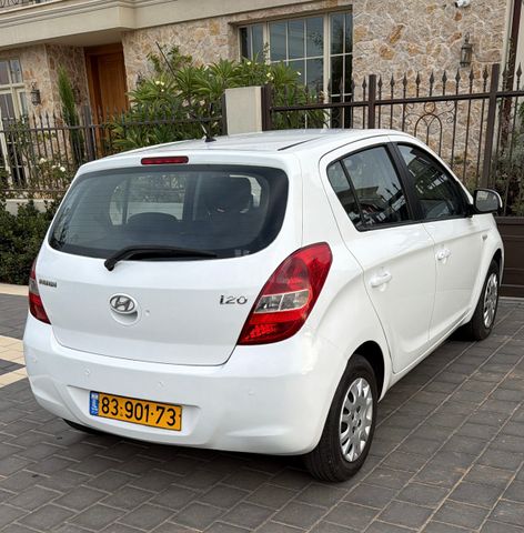 יונדאי i20