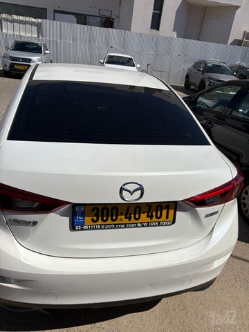 מאזדה 3