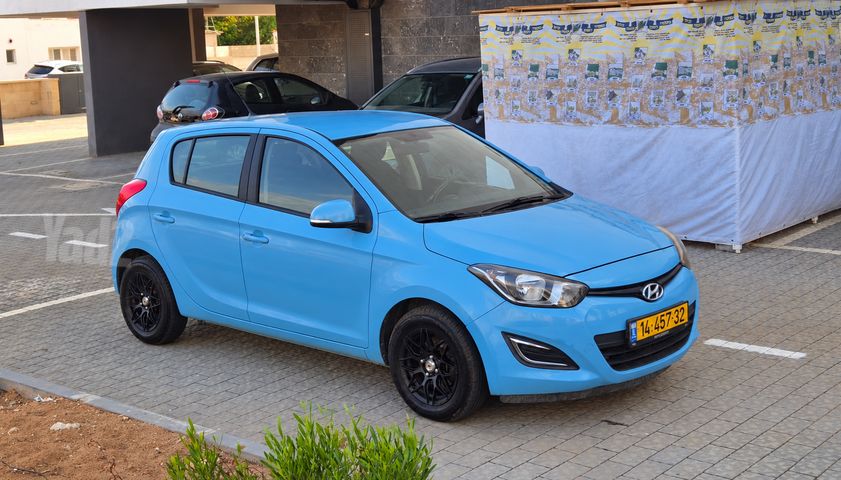 יונדאי i20