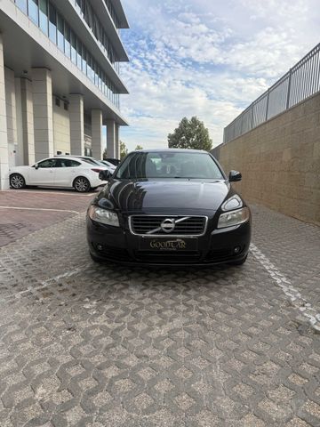 וולוו S80