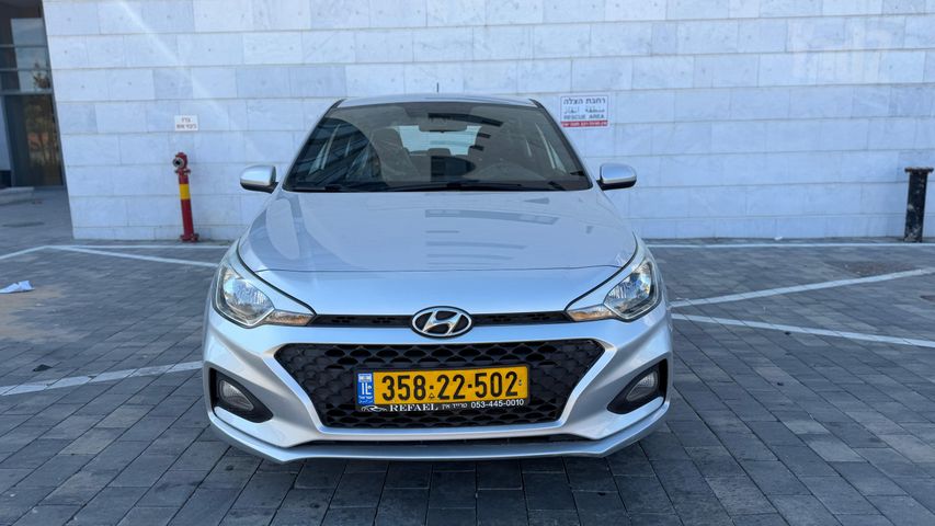 מודעת רכב יונדאי i20