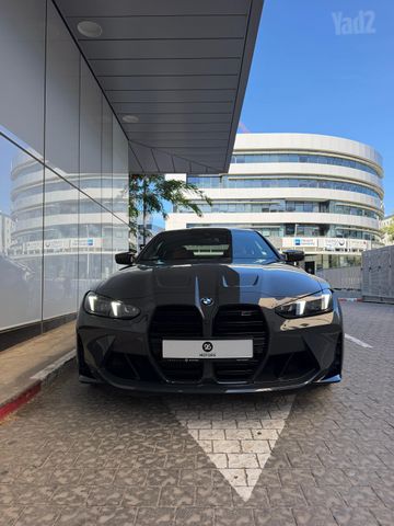 ב מ וו M4