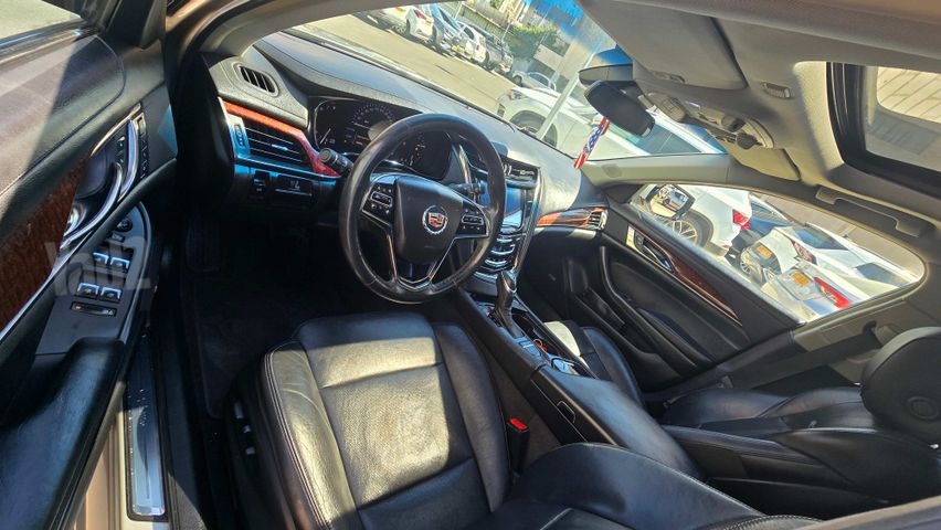 קאדילק CTS