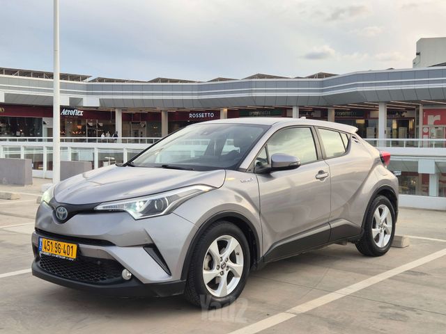 טויוטה C-HR