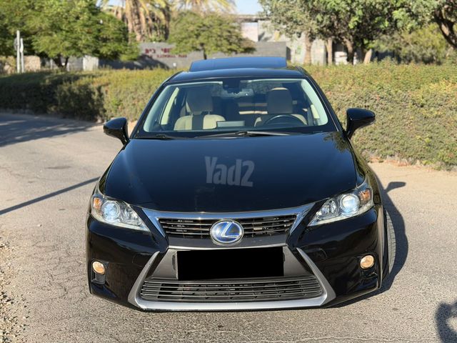 לקסוס CT