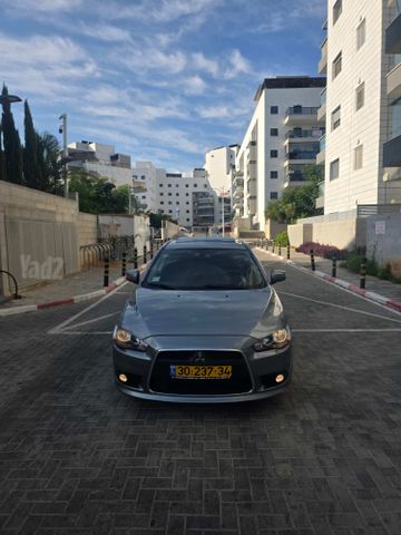 מודעת רכב מיצובישי לנסר