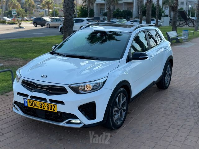 מודעת רכב קיה סטוניק 1