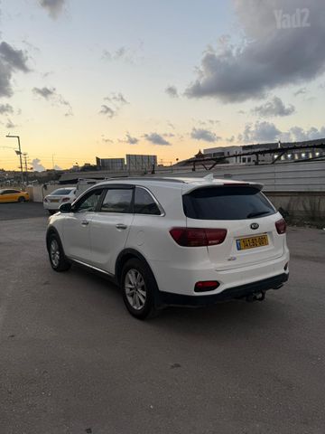 קיה קרניבל