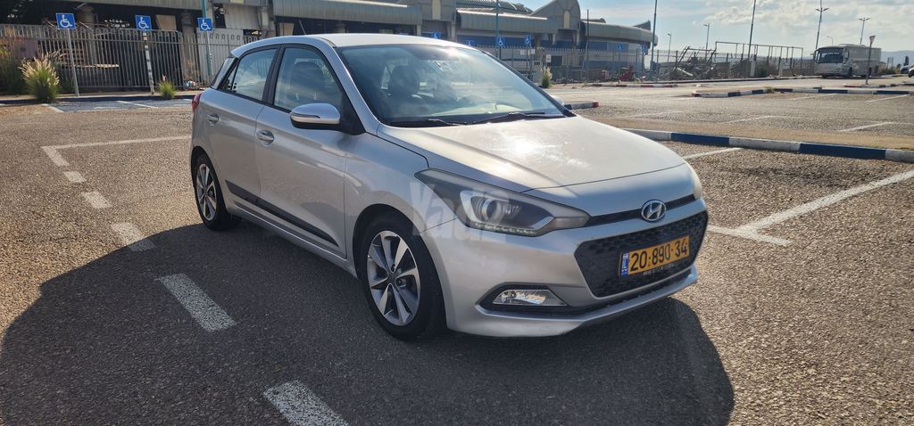 יונדאי i20