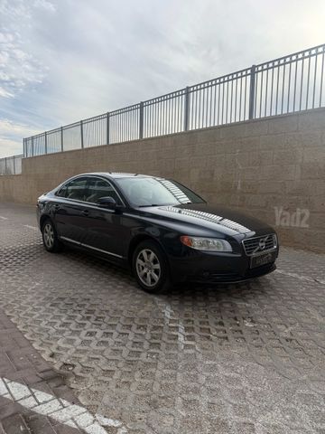 וולוו S80