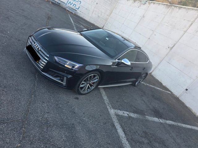 מודעת רכב אאודי S5
