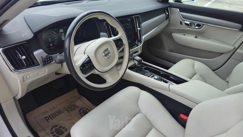 וולוו S90