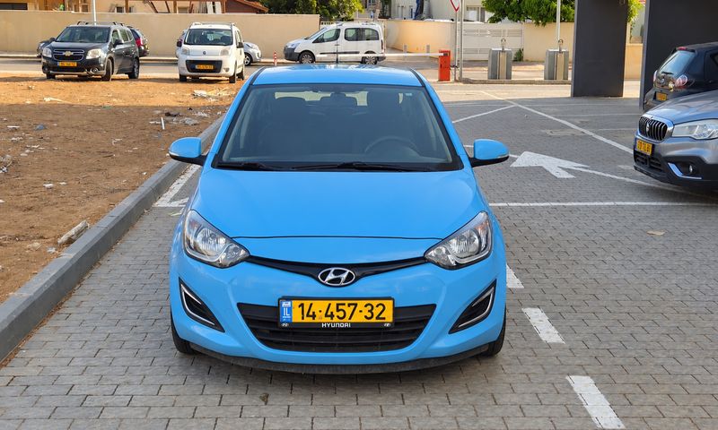 יונדאי i20