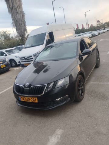 סקודה אוקטביה