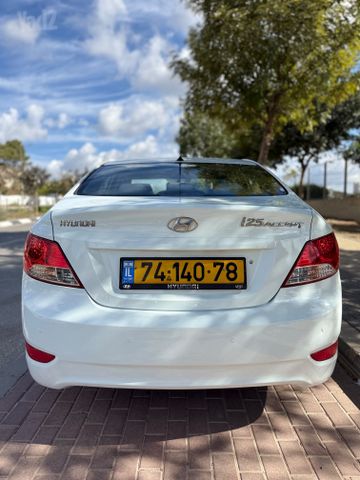 יונדאי אקסנט i25