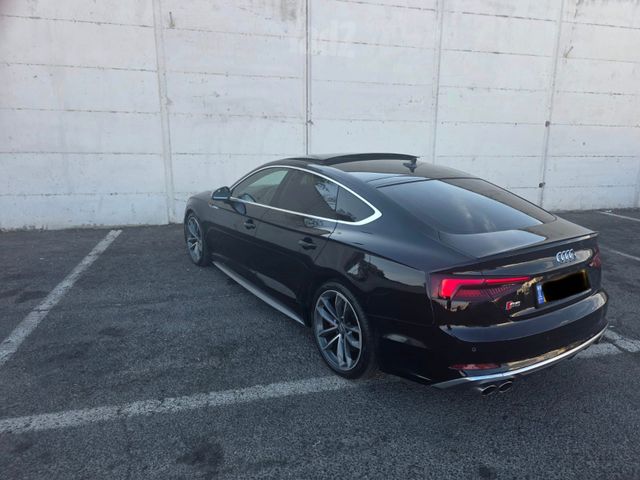 אאודי S5