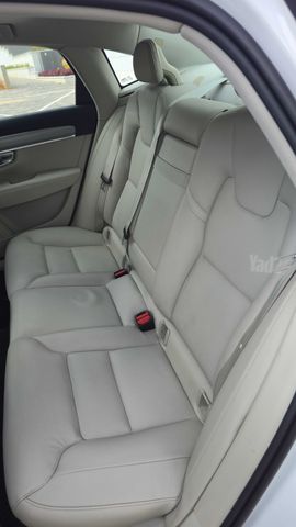 וולוו S90