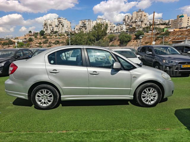 סוזוקי SX4