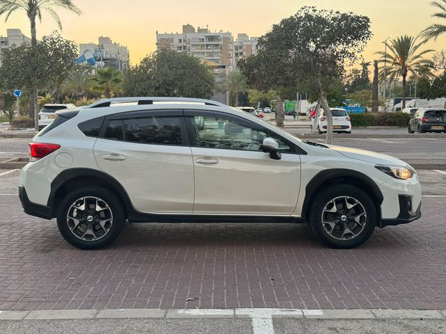 סובארו XV
