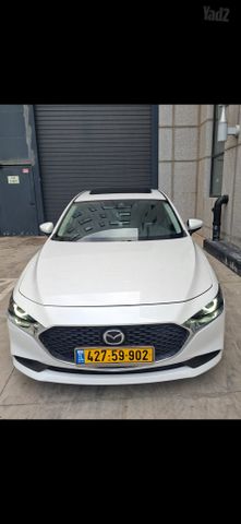 מודעת רכב מאזדה 3