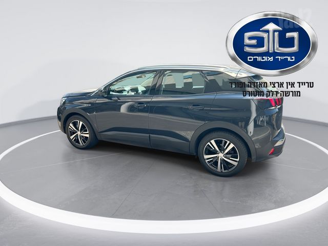 פיג'ו 3008