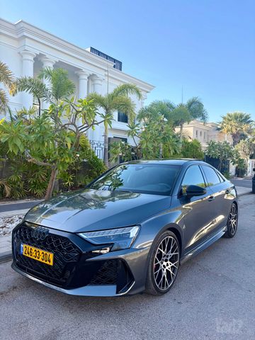 אאודי RS 3