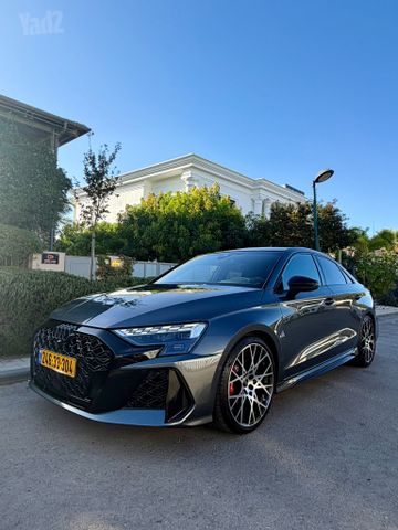 מודעת רכב אאודי RS 3