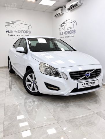 וולוו S60
