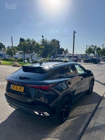 צ׳רי FX