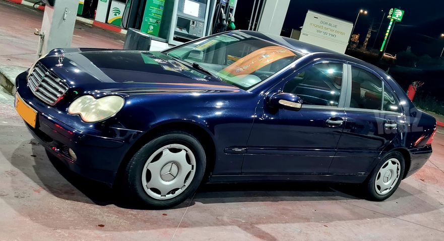 מרצדס-בנץ C-class
