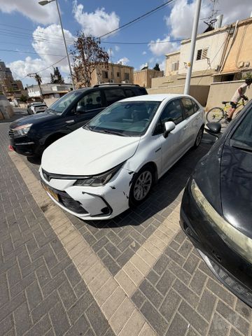 טויוטה קורולה