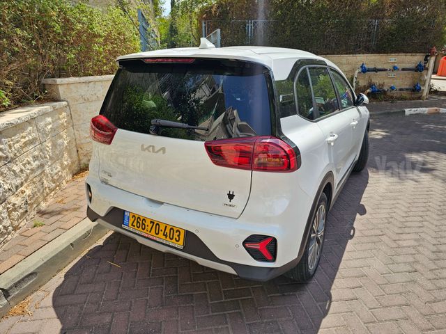 קיה נירו פלוס