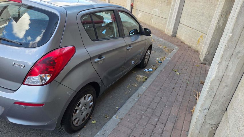 יונדאי i20