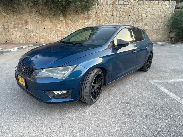 סיאט לאון