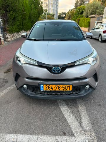 טויוטה C-HR