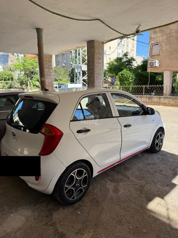 קיה פיקנטו