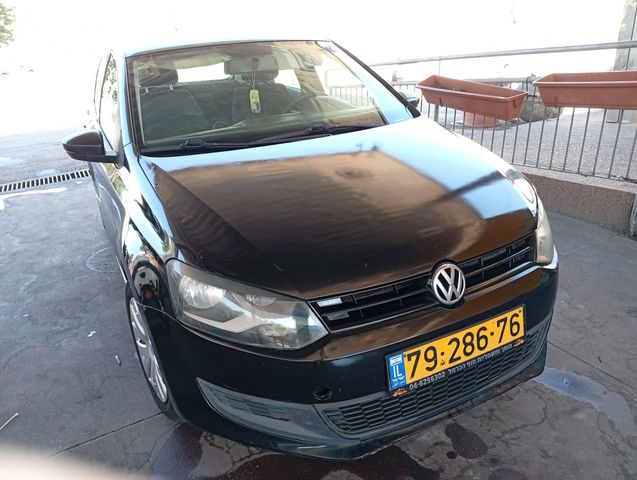 פולו  Comfortline אוט׳ 5 דל 1.2 (105 כ״ס)
