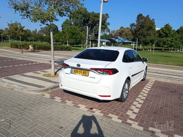 טויוטה קורולה