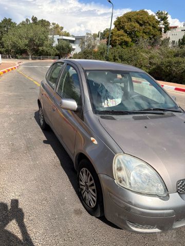 מודעת רכב טויוטה יאריס