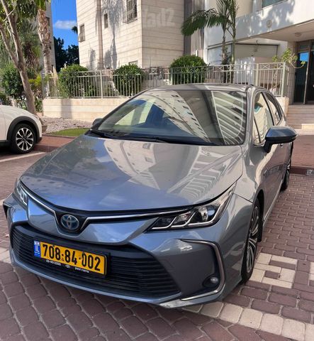 טויוטה קורולה